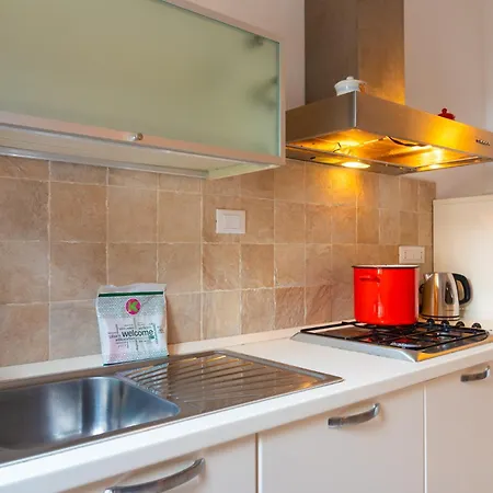 Bouganville Apartment *